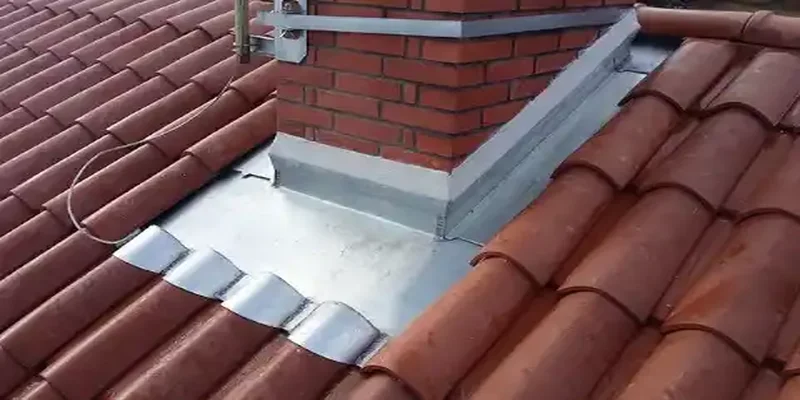 travaux de zinguerie et pose de gouttières zinc à Prondines